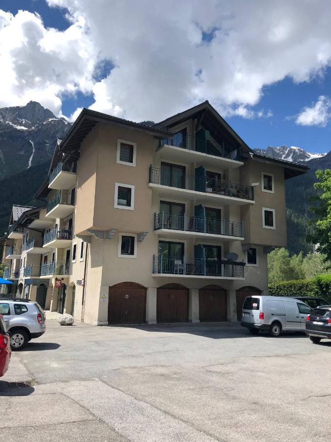 Grey Squirrel Home Chamonix Exterior photo